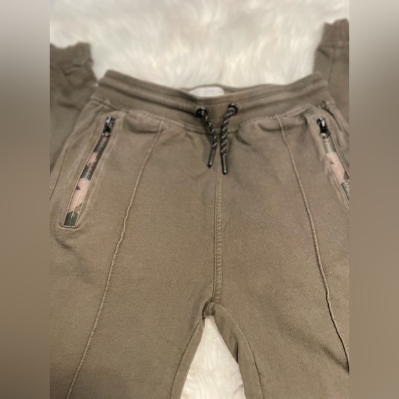 Zara Kids Green Joggers, Size 11/12 - Picture 4 of 6